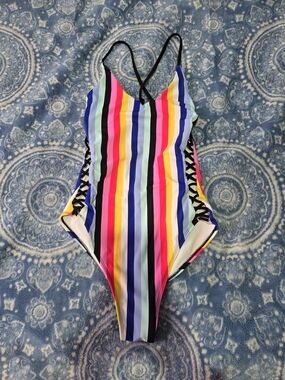 🌈 George Rainbow Cut-Out One Piece Swimsuit — Size Small (Fits XS) 🌈